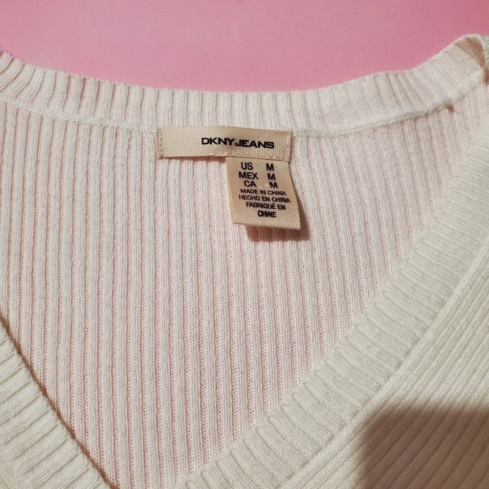 DKNY Jeans Off White Cream Ivory Knit V Neck Sweater - Picture 6 of 12